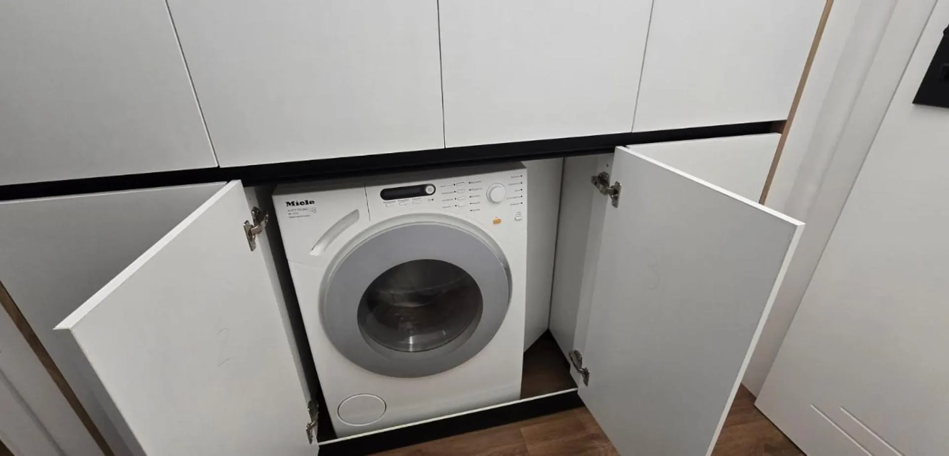 El-Xho 2 Apartament ティラナ 0*,